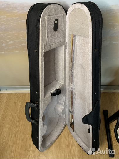 Скрипка для обучения 4/4 белая + мостик