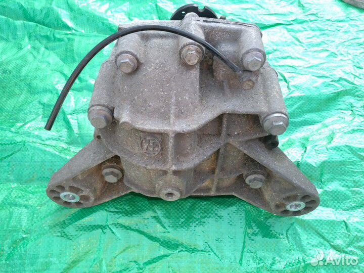 Редуктор задний Mercedes M-Class W163 2.7 CDI