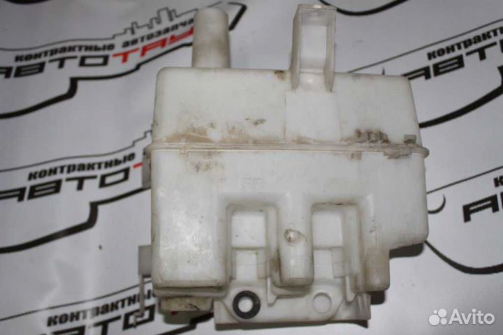 Бачок омывателя nissan mazda AD almera bluebird sy