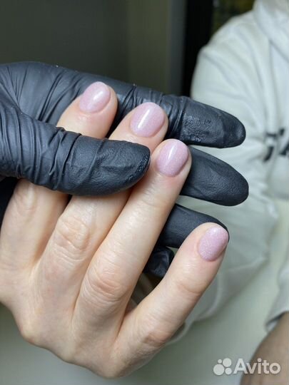 Педикюр с покрытием лаком