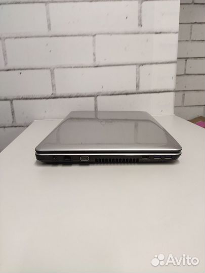 Игровой ноутбук DNS i5, 8Gb озу, GT520M