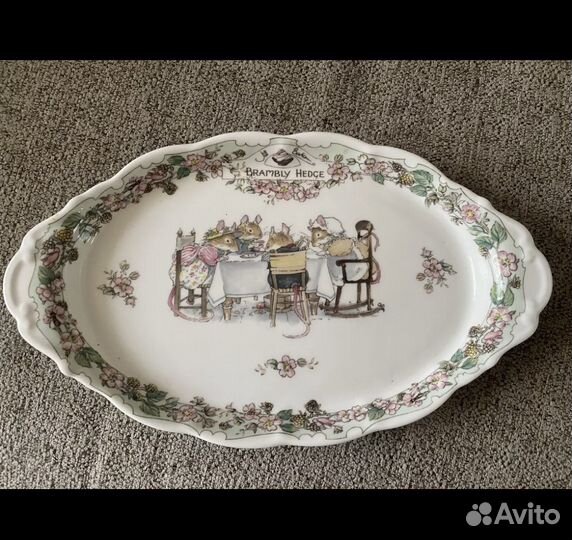 Блюдо Royal Doulton ежевичная поляна Brambly Hedge