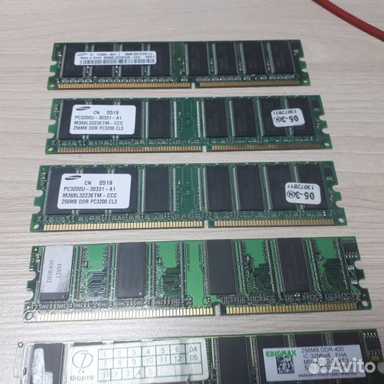 Оперативная память KMM5362003CG-7 Samsung Simm DDR
