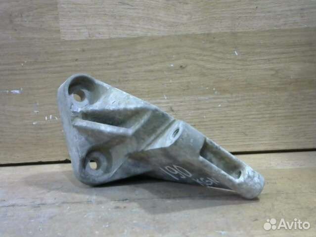 Кронштейн генератора Nissan X-Trail T30