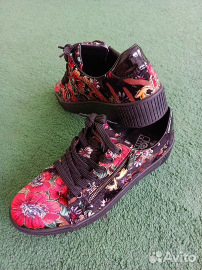 Ботинки,туфли женские rieker 41 и 42 размера