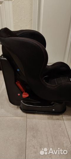 Автомобильное детское кресло от 0 до 18 кг