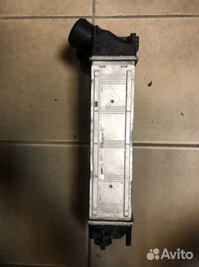 Peugeot 3008 радиатор интеркулера б/у