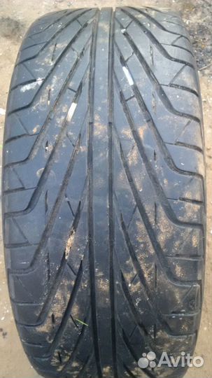 Triangle TR968 215/40 R17