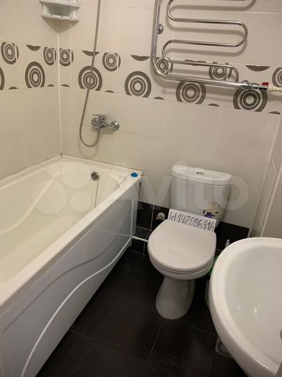 Дом 1200 м² на участке 10 сот.