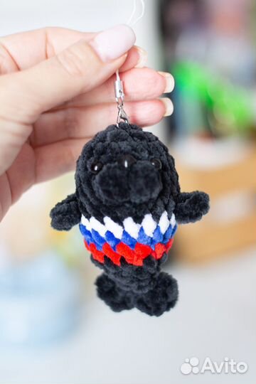 Брелок для ключей Морж флаг России 9см