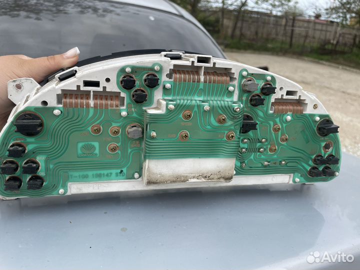 Приборная панель lanos