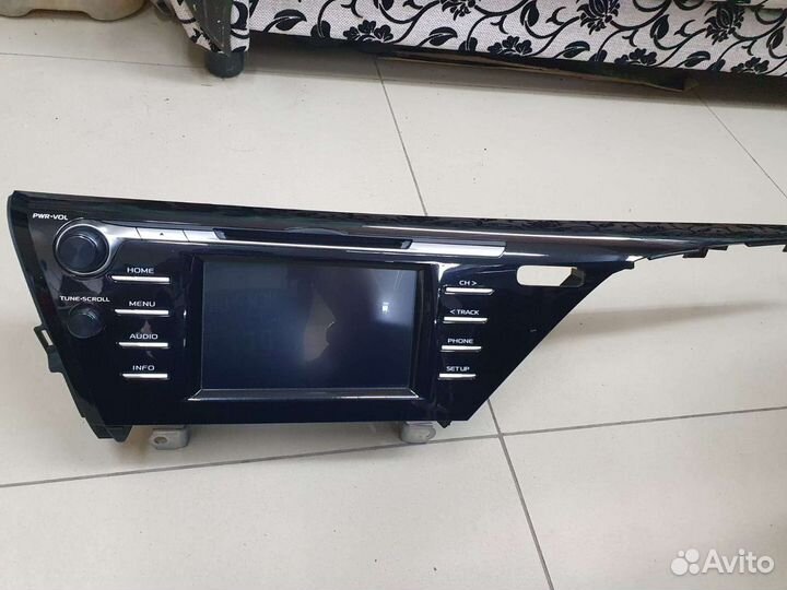 Магнитола Камри 70