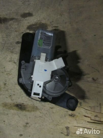 Моторчик стеклоочистителя задний Peugeot 308 C4