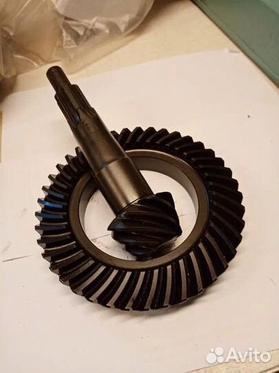 Главная пара 4.7 классика/нива