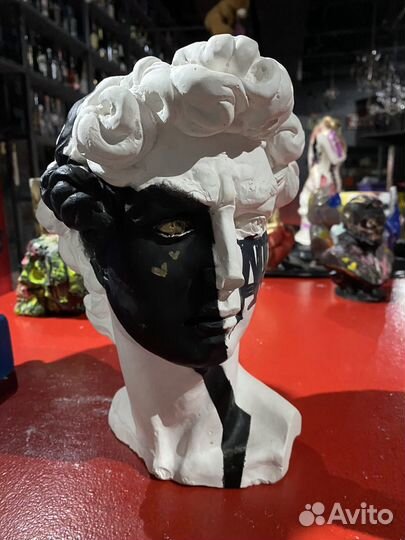 Граффити скульптура на заказ