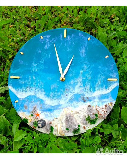 Часы из эпоксидной смолы