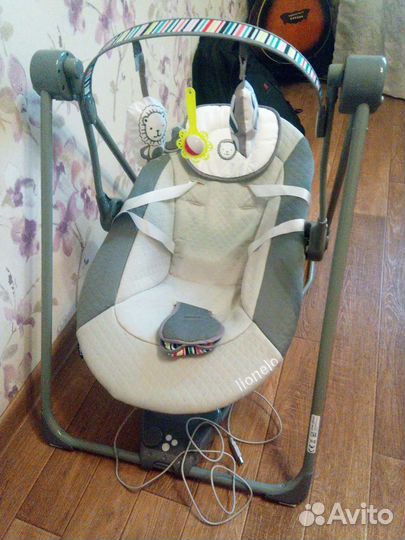 Детские электронные качели lionelo