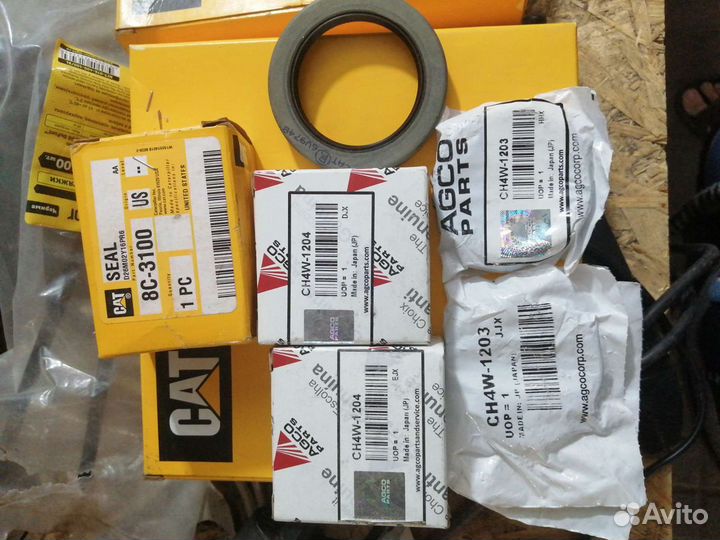 Запчасти claas, caterpillar
