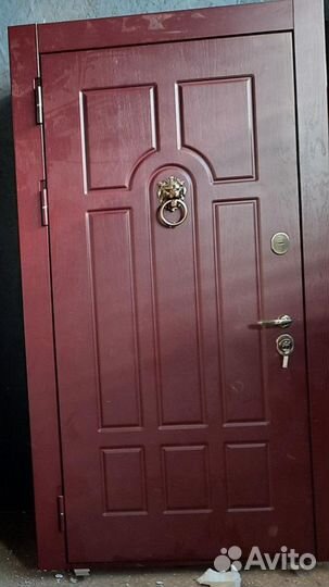 Железная дверь с отделкой мдф с двух сторон