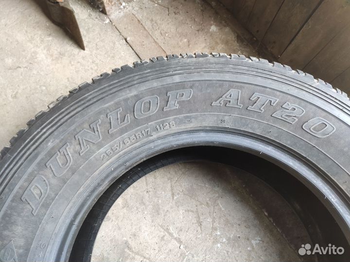 Dunlop Grandtrek AT20 265/65 R17