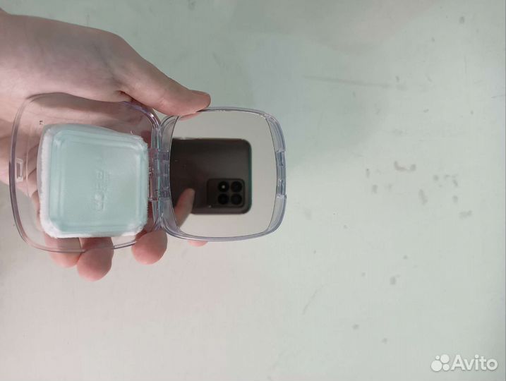 Пудра компактная новая