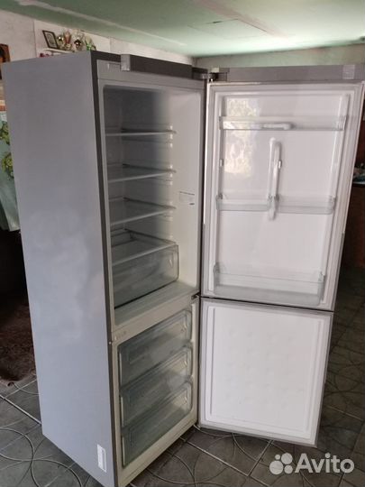 Холодильник Samsung no frost