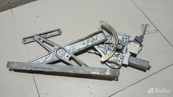 Стеклоподъемник электрический передний левый