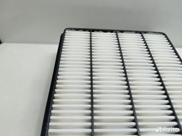 Фильтр воздушный Toyota Land Cruiser 200