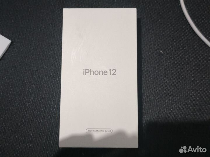 Коробка от iPhone 12