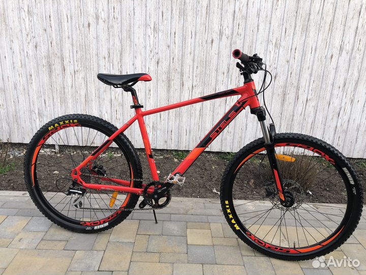 Горный велосипед (27,5 колеса рама 19 )