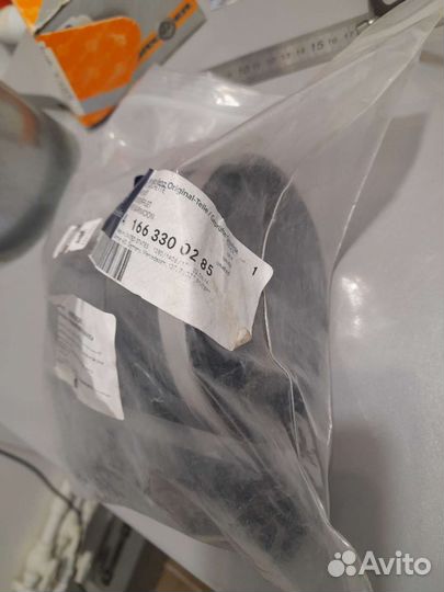 A166. Пыльник оригинал mercedes