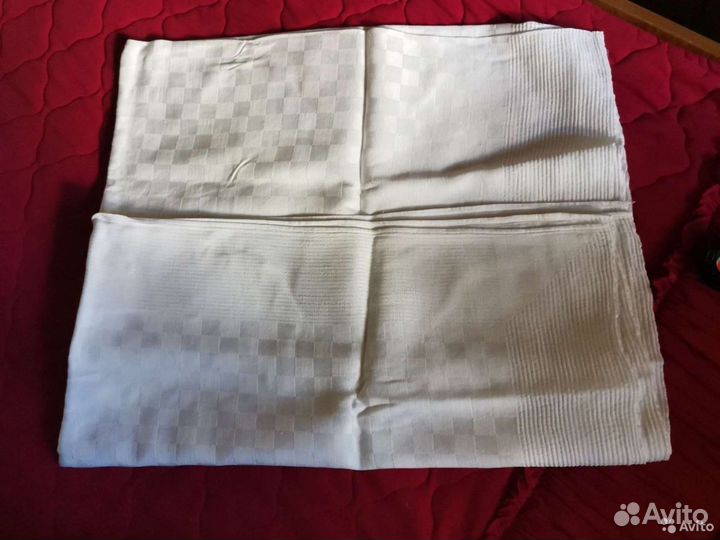 Скатерть жаккардовая