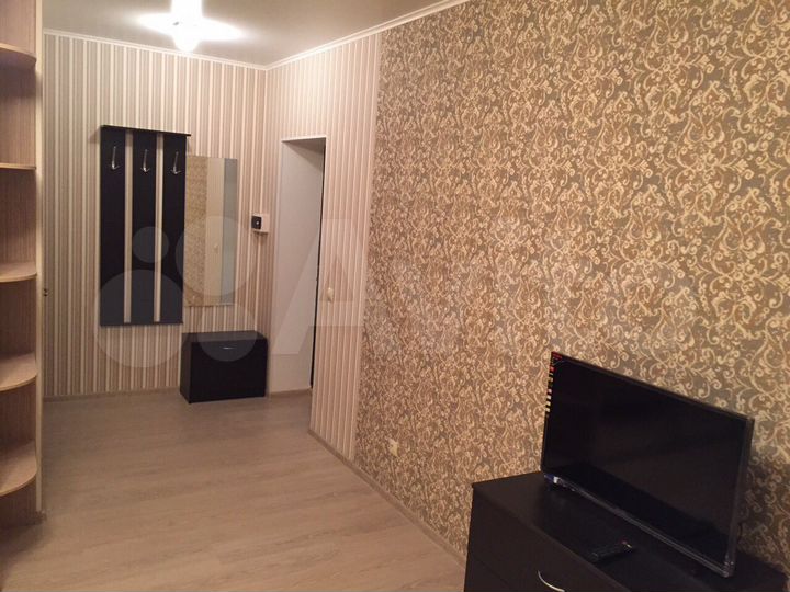 1-к. квартира, 33 м², 3/3 эт.