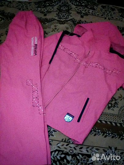 Костюм спортивный