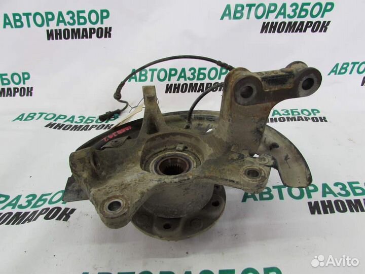 Кулак поворотный передний левый для Renault Fluenc