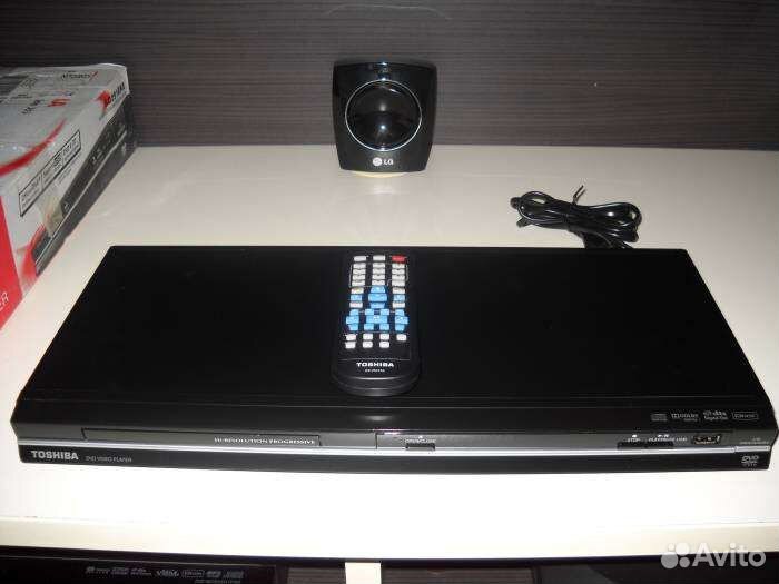 Blu-ray плеер Toshiba SD291EKE