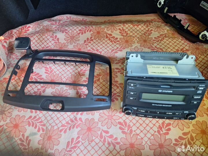 Штатная магнитола, рамка