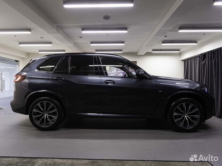 BMW X5 3 AT, 2022
