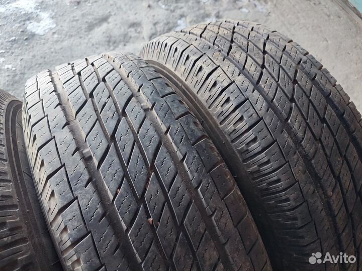 Toyo Open Country H/T 235/75 R15