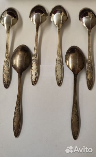 Мельхиоровые ложки, вилки, ножи