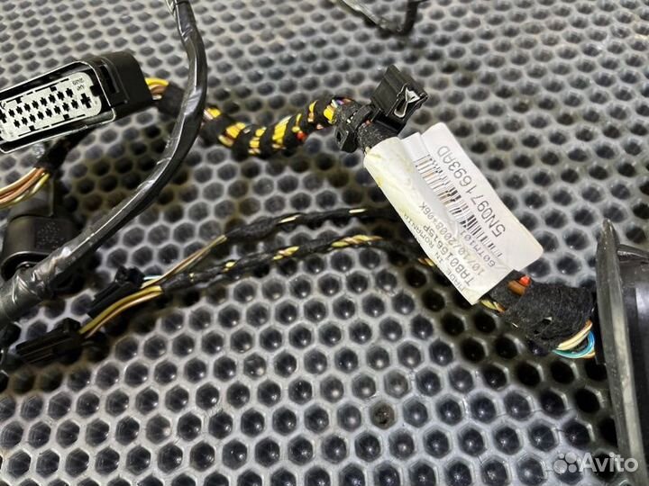 Проводка двери лев. зад. Volkswagen Tiguan