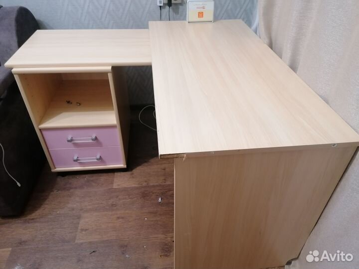 Угловой письменный стол бу