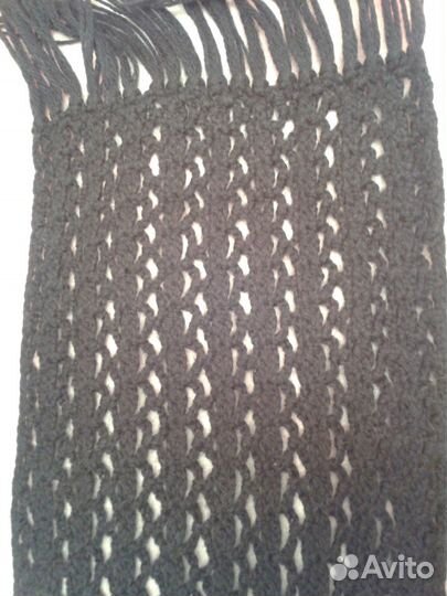 Комплект (вязаная шляпка и шарф). Возможен обмен