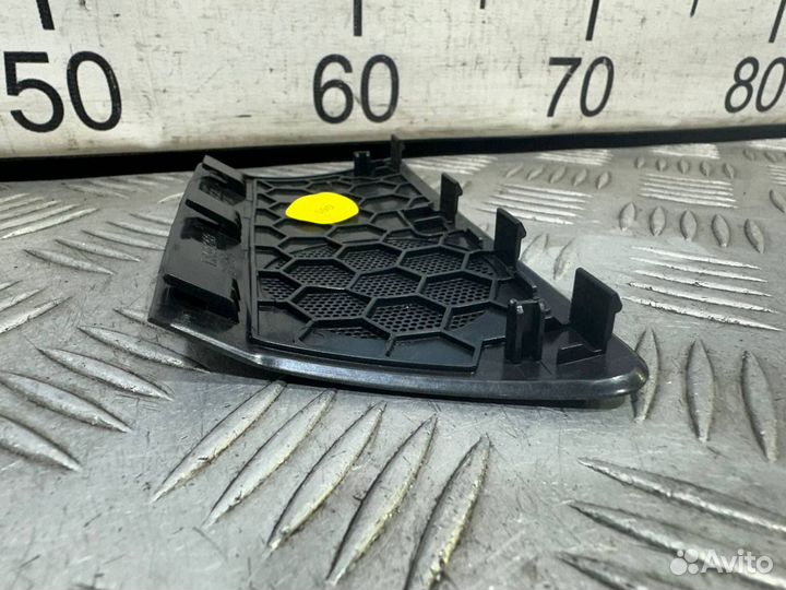 Б/У Решетка динамика левая#001