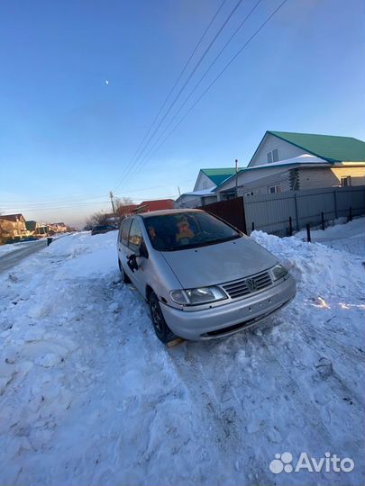 Volkswagen Sharan 2.8 MT, 1997, 200 000 км