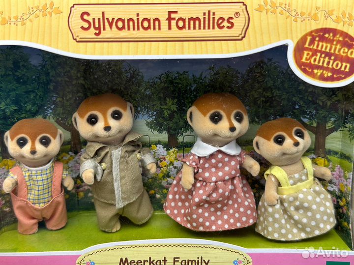 Sylvanian Families Семья сурикатов 5617