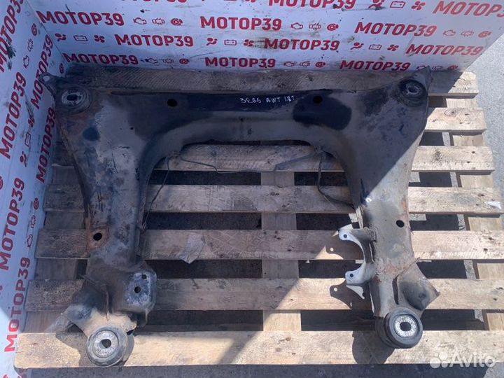 Подрамник Volkswagen Passat B5.5 1.8 I AWT 2000