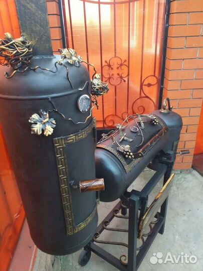 Коптильня-мангал,печь под казан