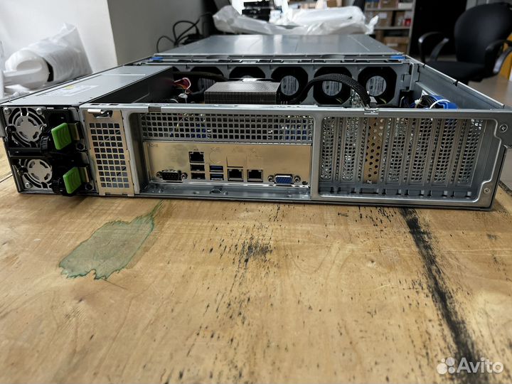 SuperMicro H11SSL-I, SP3 + AMD Epyc 7F32 + 16Gb