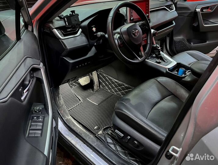 Коврик в багажник для Toyota RAV